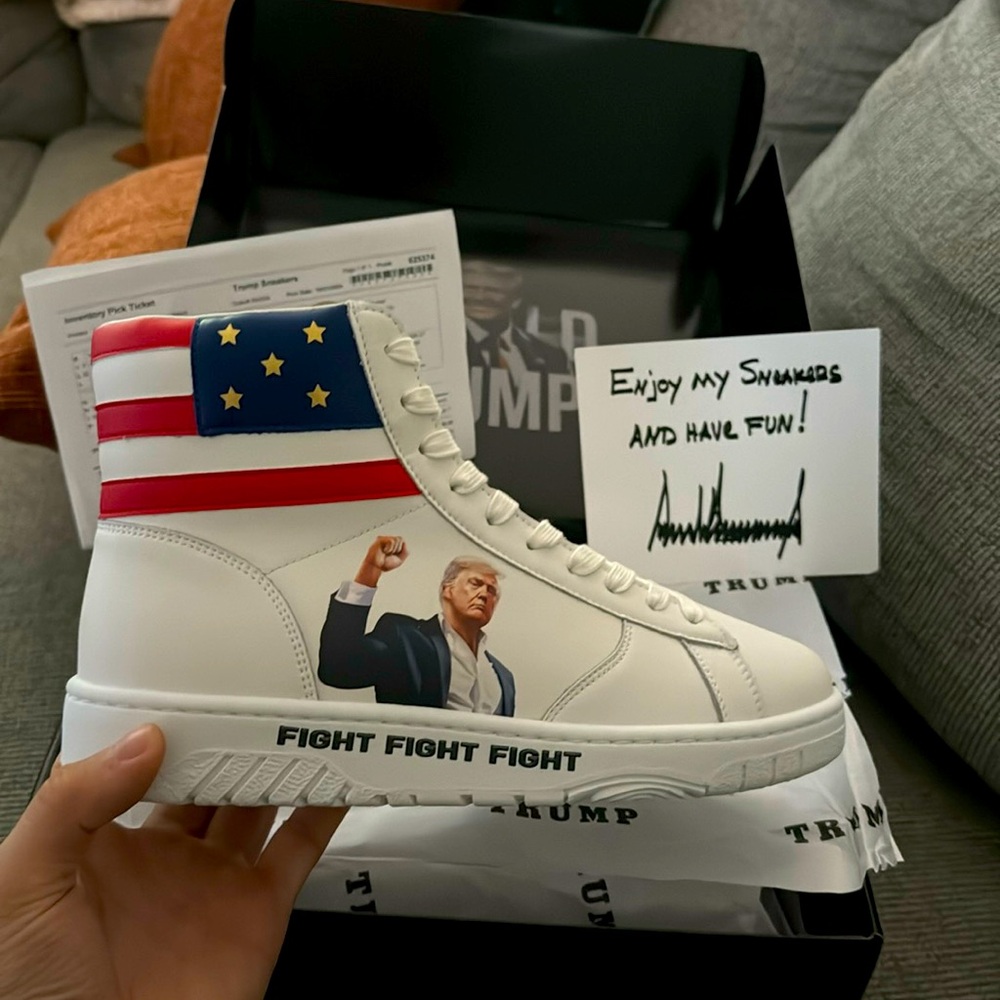 Limited Edition Trump "Fight" Shoes | Size 9 | No. 139 of 5000 | Brand new
